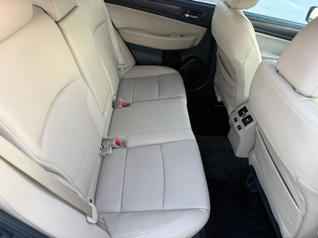 Subaru Outback 2.5i Limited 2015