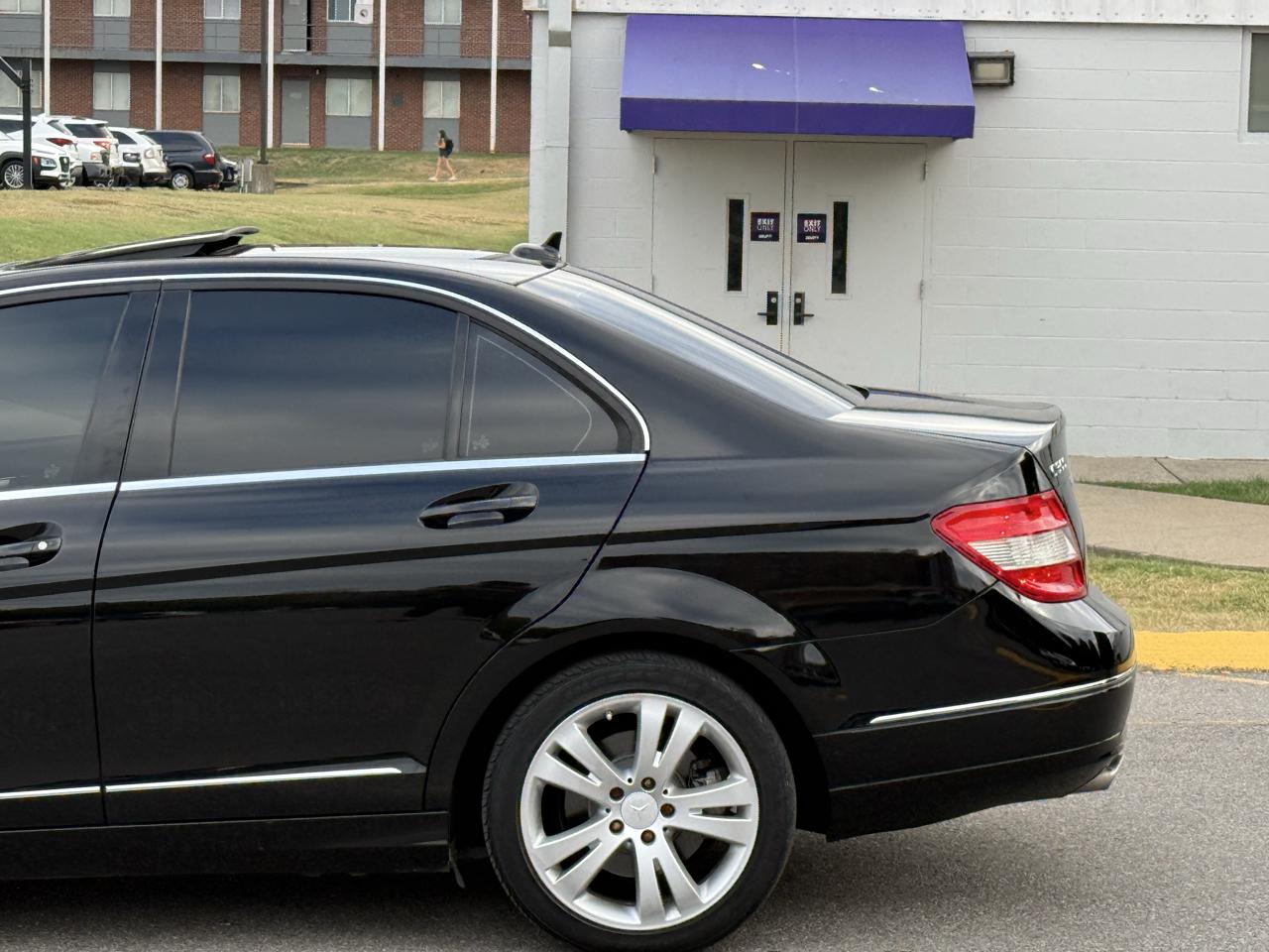 Mercedes-Benz C-Class C300 4MATIC Sport Sedan 2010