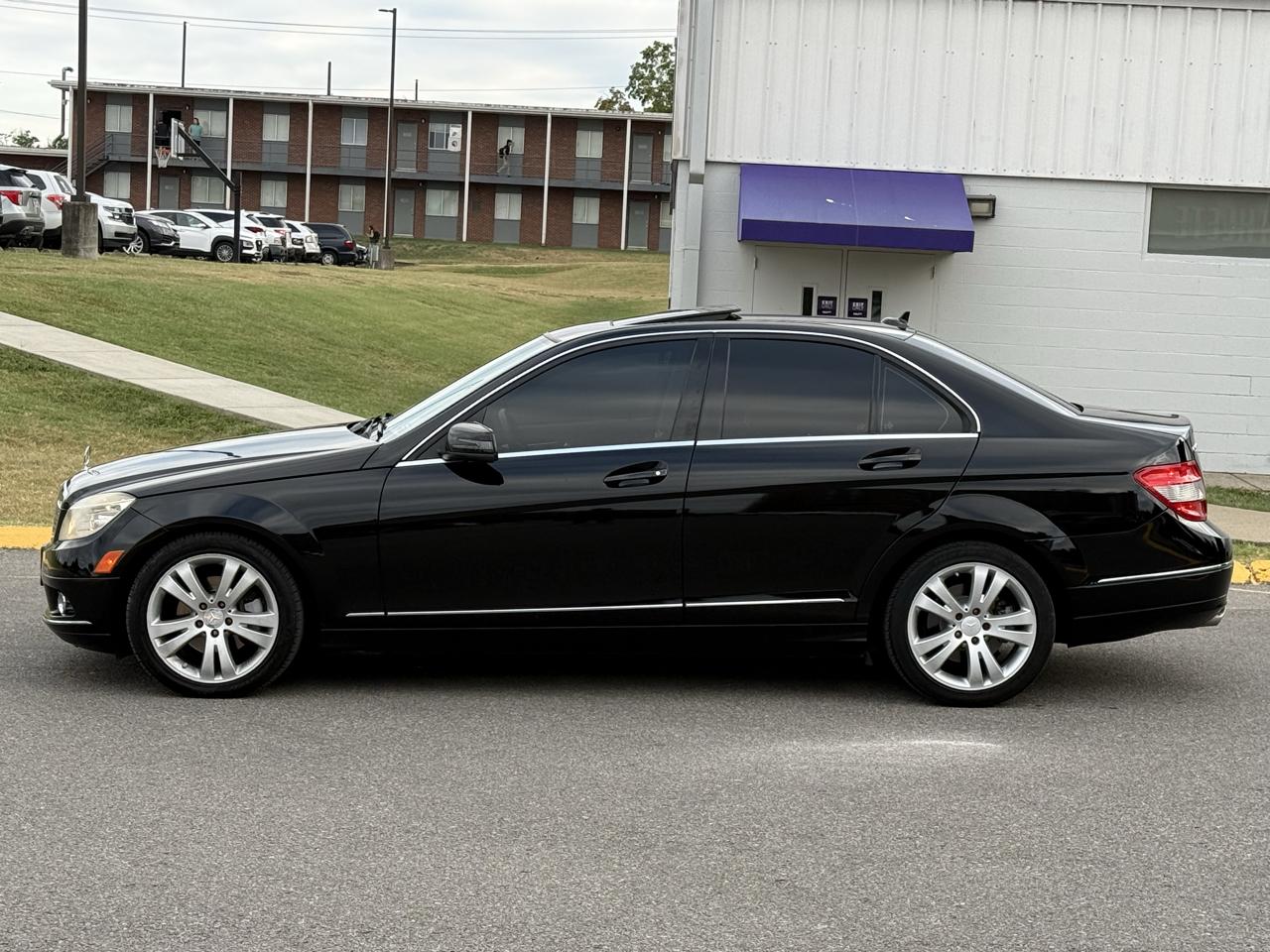 Mercedes-Benz C-Class C300 4MATIC Sport Sedan 2010