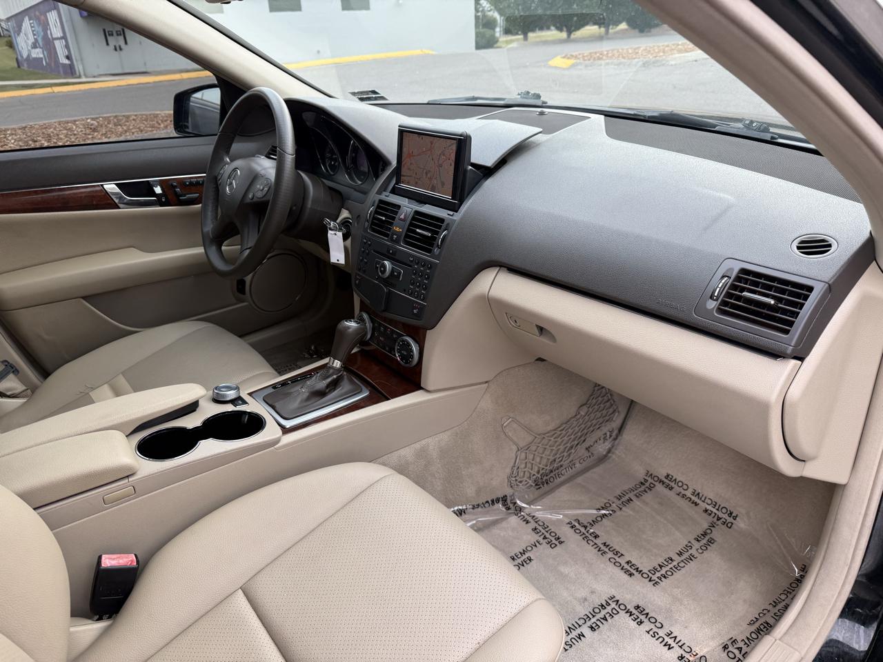 Mercedes-Benz C-Class C300 4MATIC Sport Sedan 2010