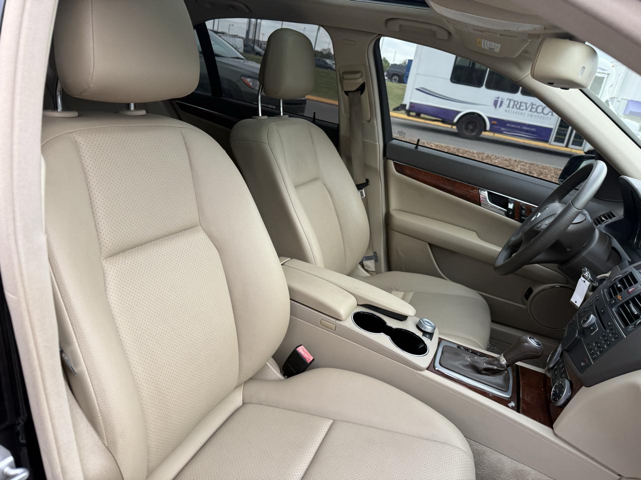 Mercedes-Benz C-Class C300 4MATIC Sport Sedan 2010