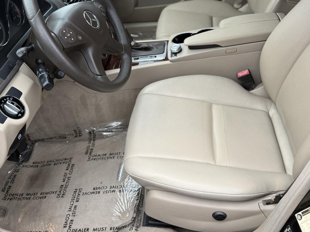 Mercedes-Benz C-Class C300 4MATIC Sport Sedan 2010