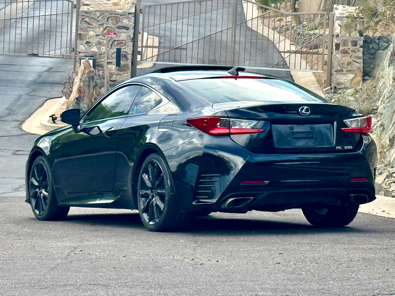 2015 Lexus RC 350 photo 3