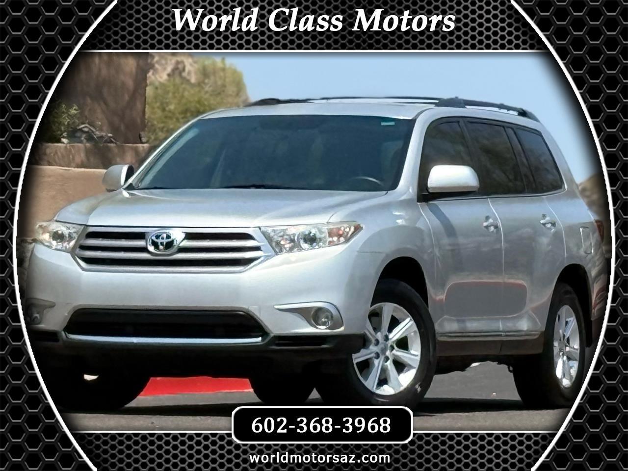 Toyota Highlander Base 2WD V6 2012