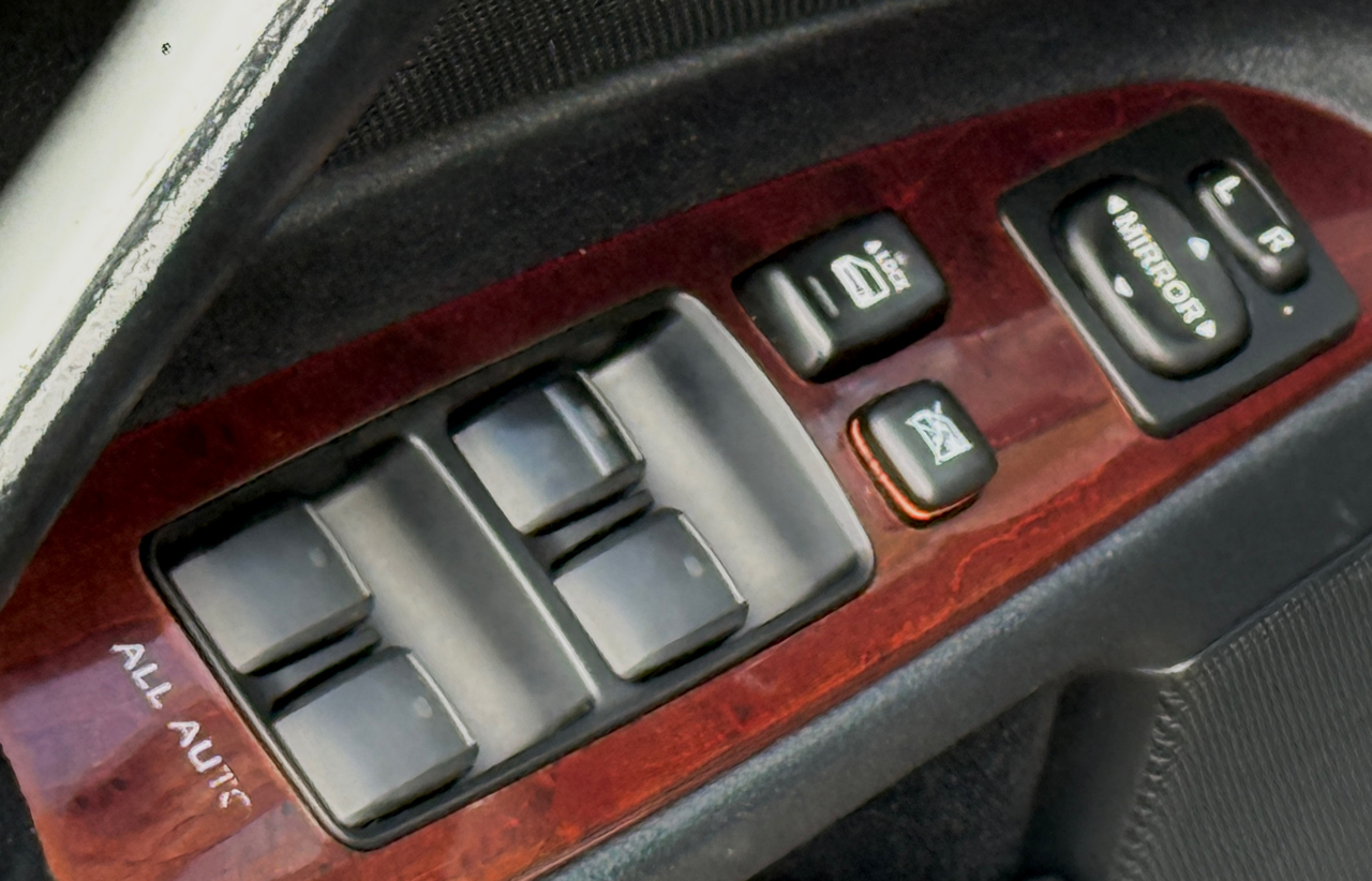 2006 Lexus IS 250 photo 25