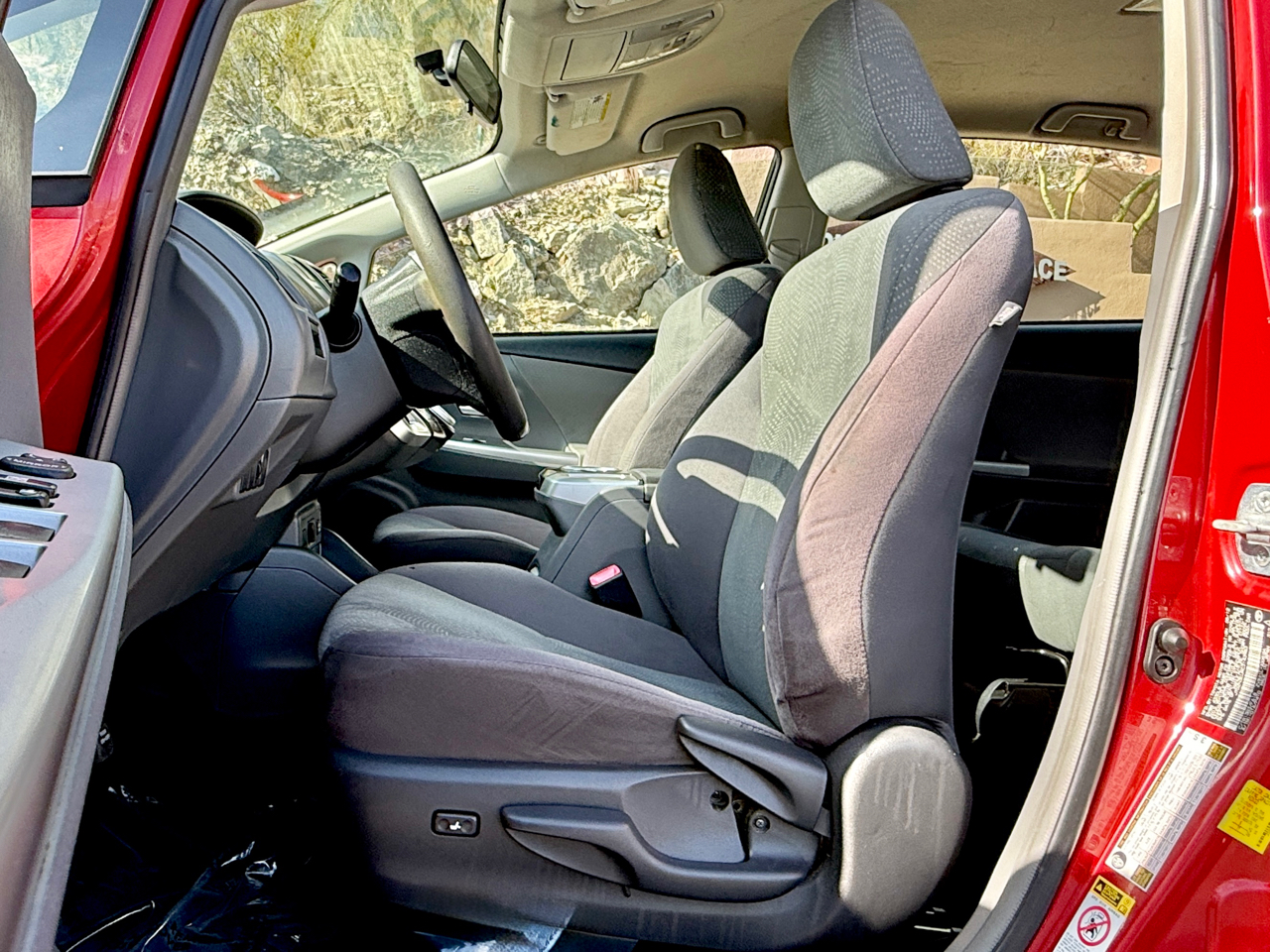 2012 Toyota Prius V Two photo 8
