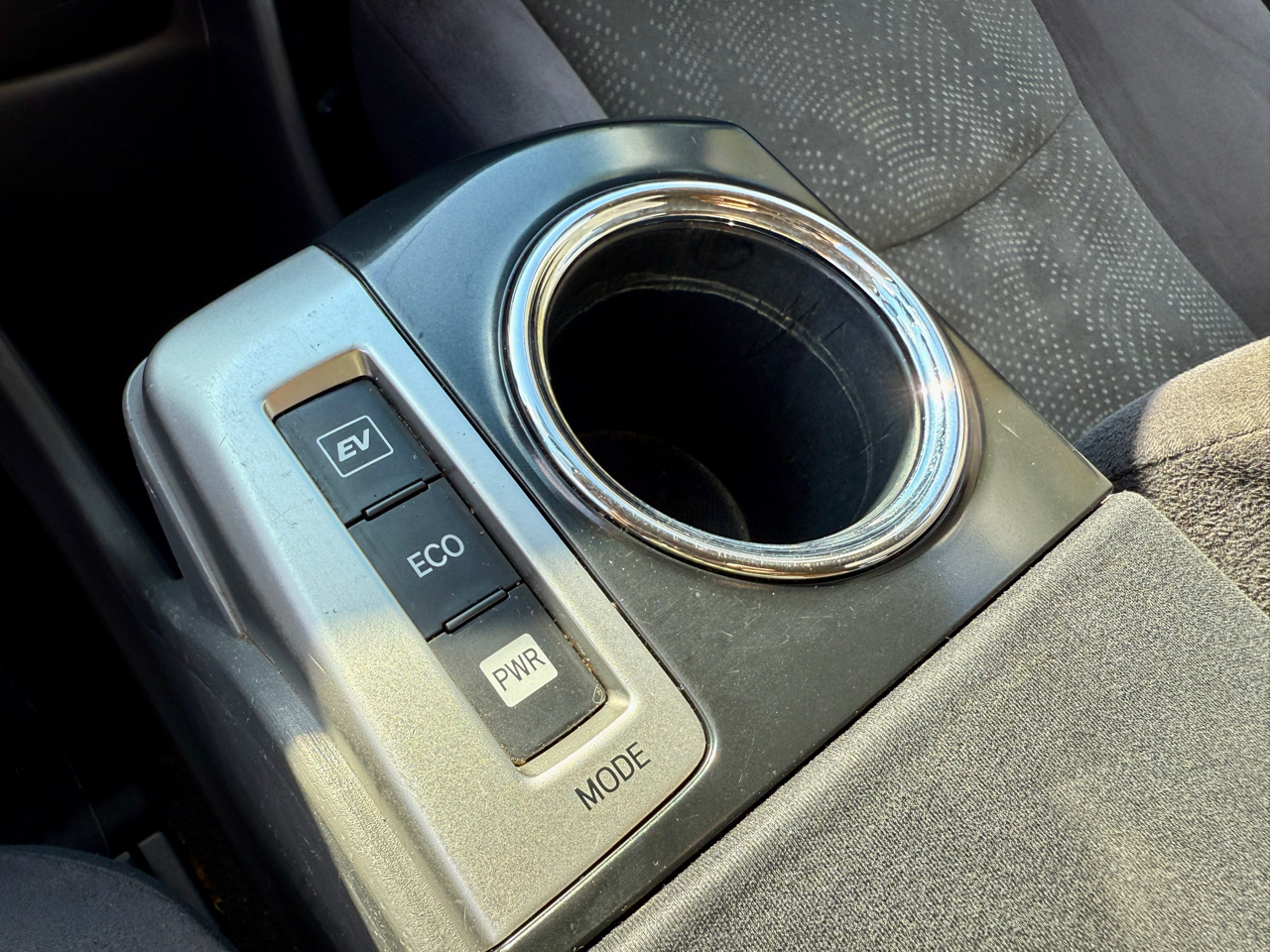 2012 Toyota Prius V Two photo 18
