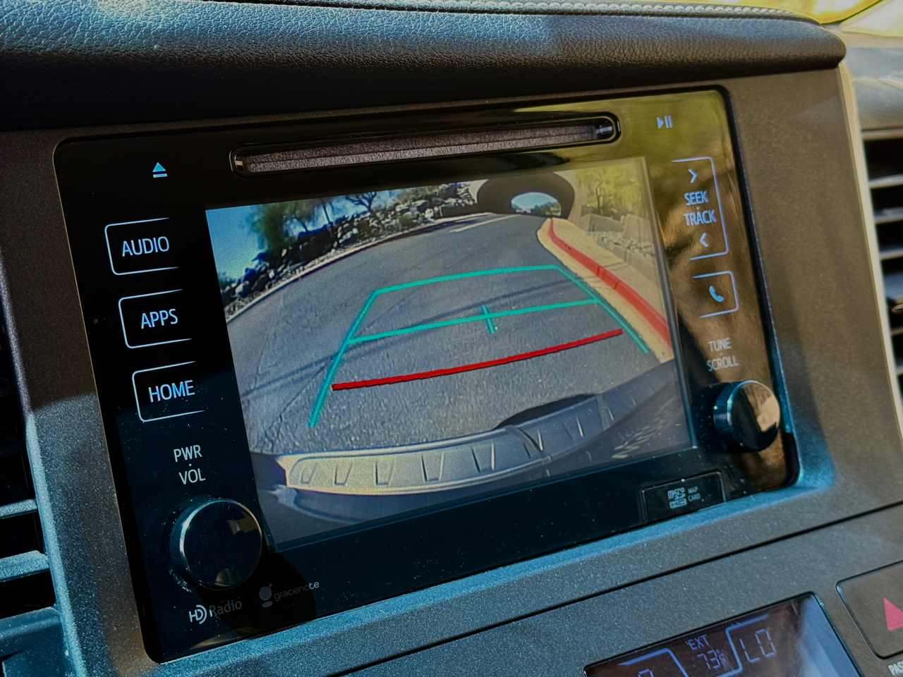 2015 Toyota Sienna photo 15