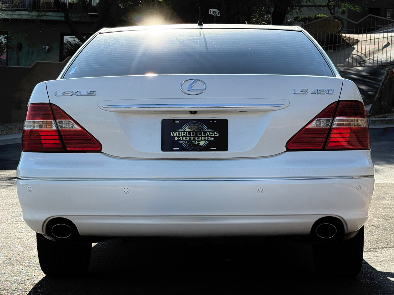 2006 Lexus LS 430 photo 2
