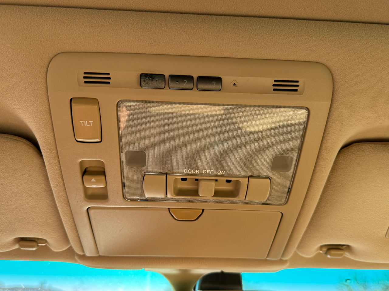 2006 Lexus LS 430 photo 12