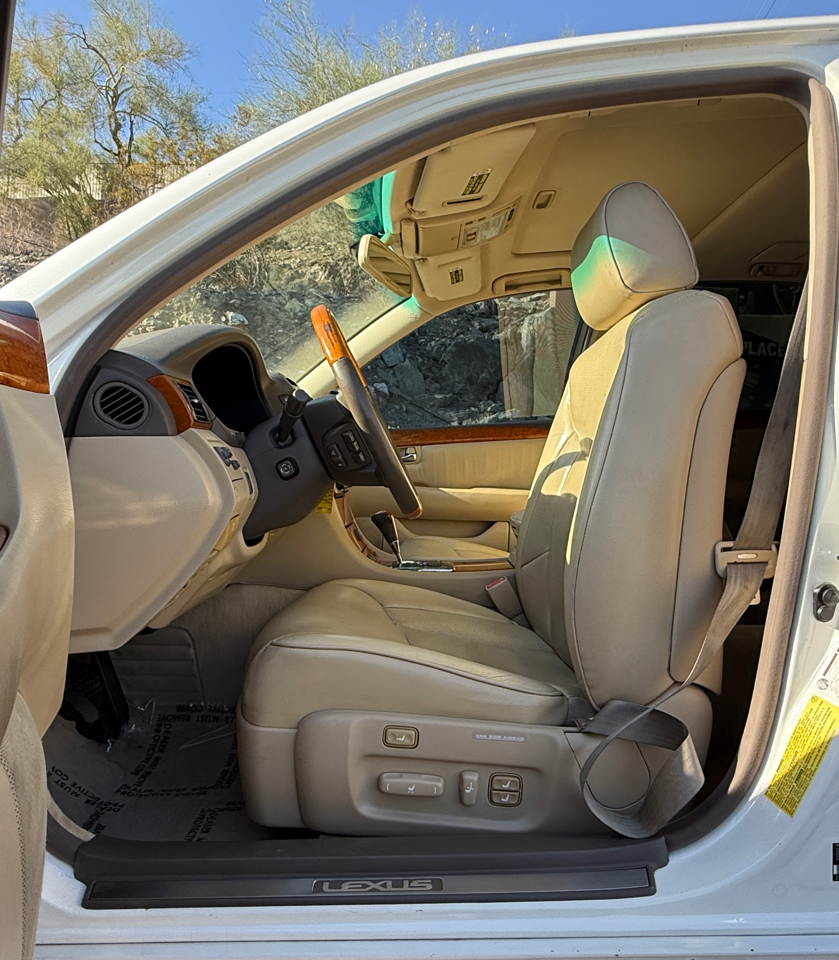 2006 Lexus LS 430 photo 15