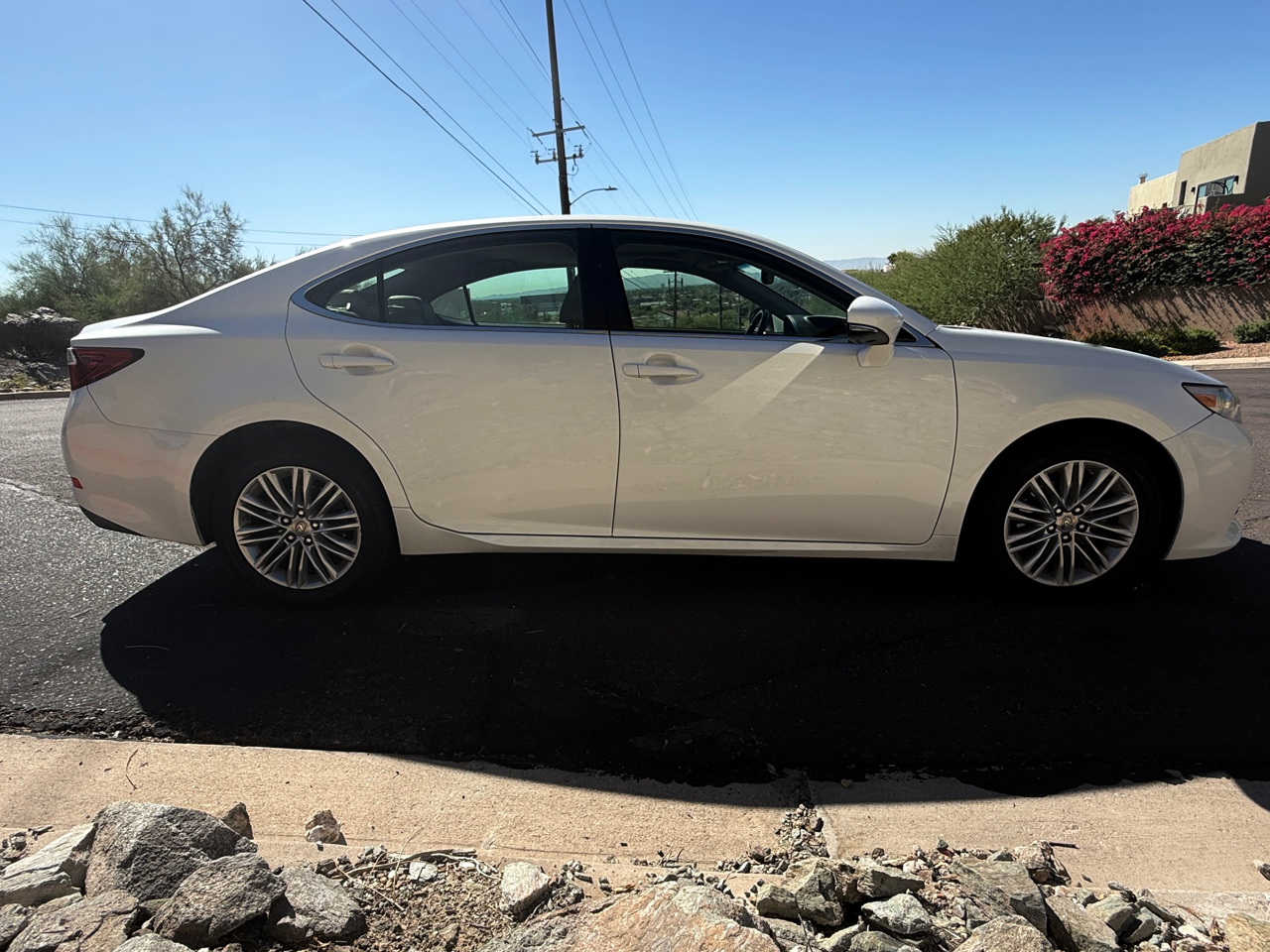 2013 Lexus ES 350 photo 7