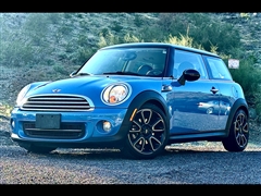 2013 MINI Cooper 