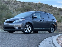 2014 Toyota Sienna 