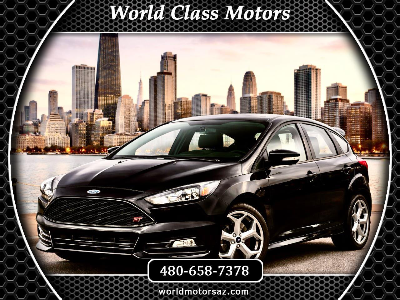 2017 Ford Focus ST Hatch