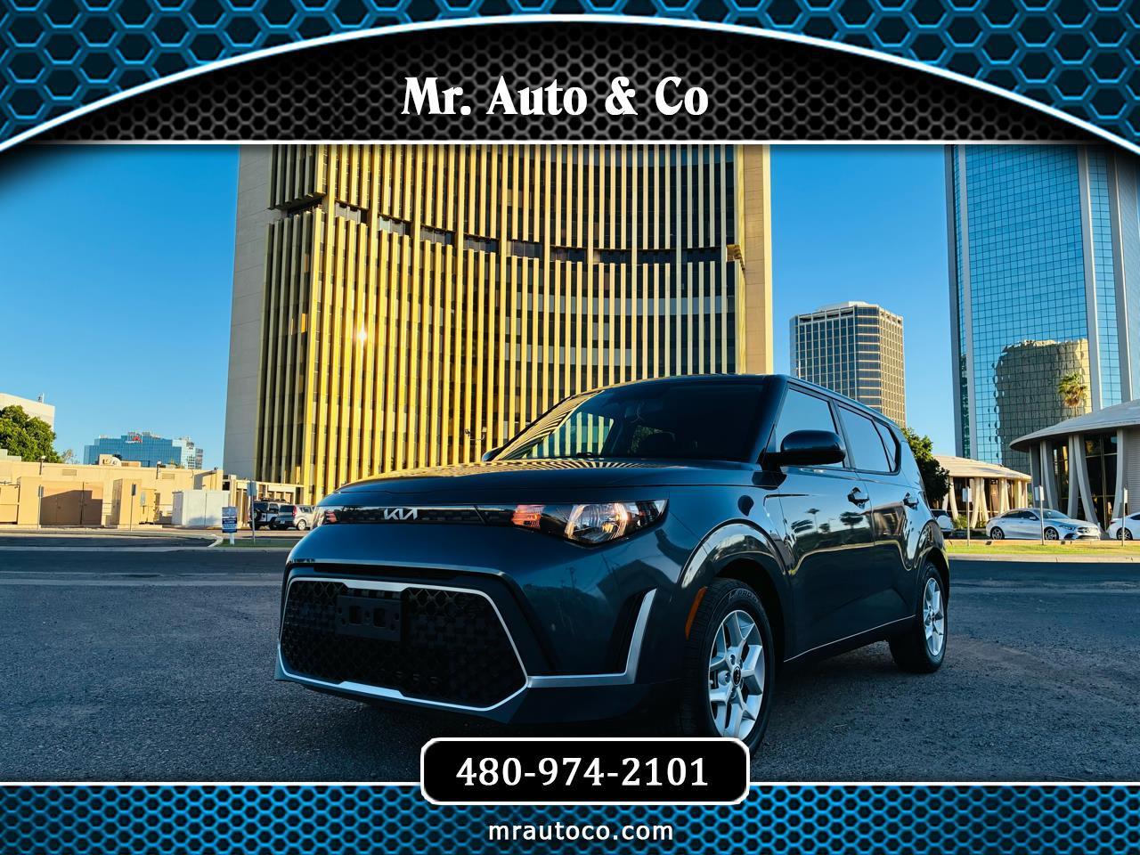2023 Kia Soul 2.0L LX IVT's photo