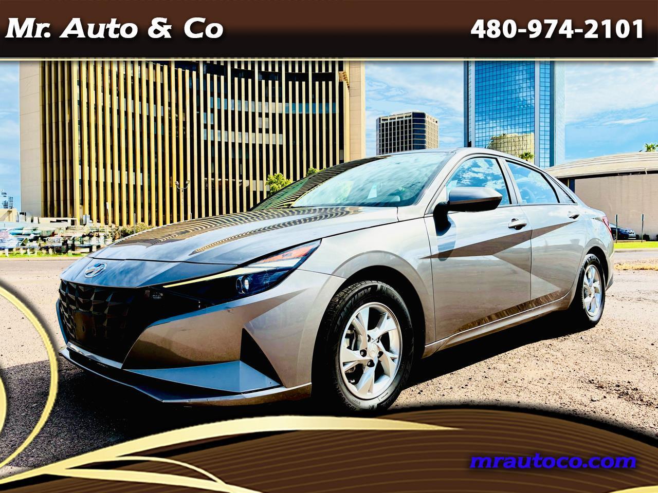 2023 Hyundai Elantra SE