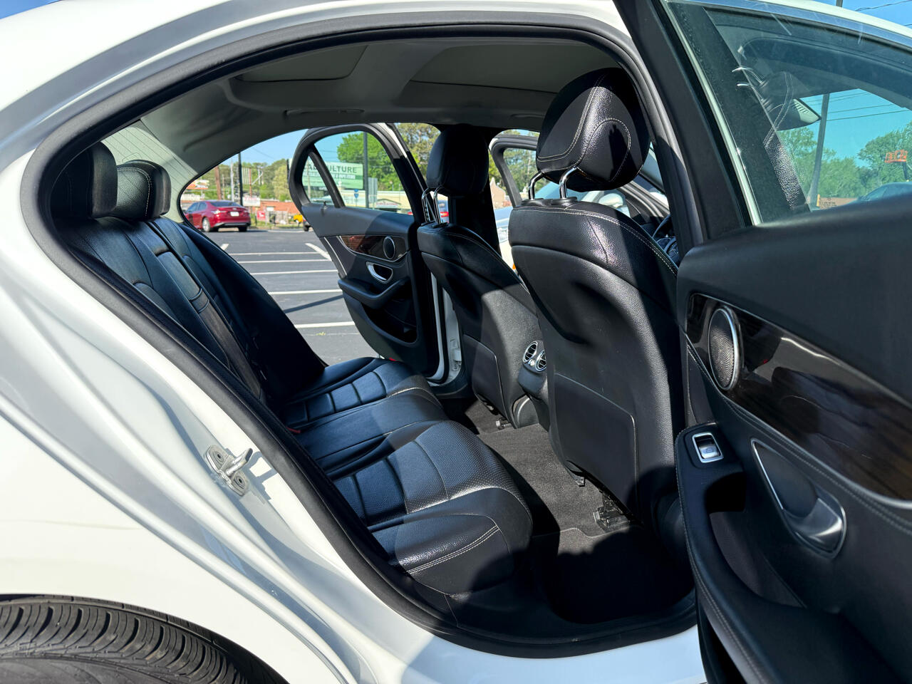 Mercedes-Benz C-Class C300 4MATIC Sedan 2016 Mercedes-Benz C-Class C300 4MATIC Sedan 2016