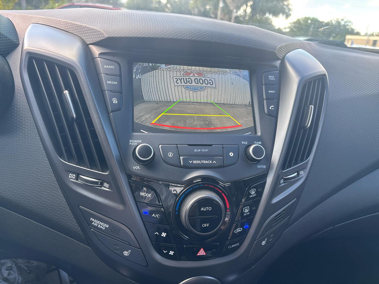 Hyundai Veloster Turbo R-Spec w/Red Interior 6M 2017