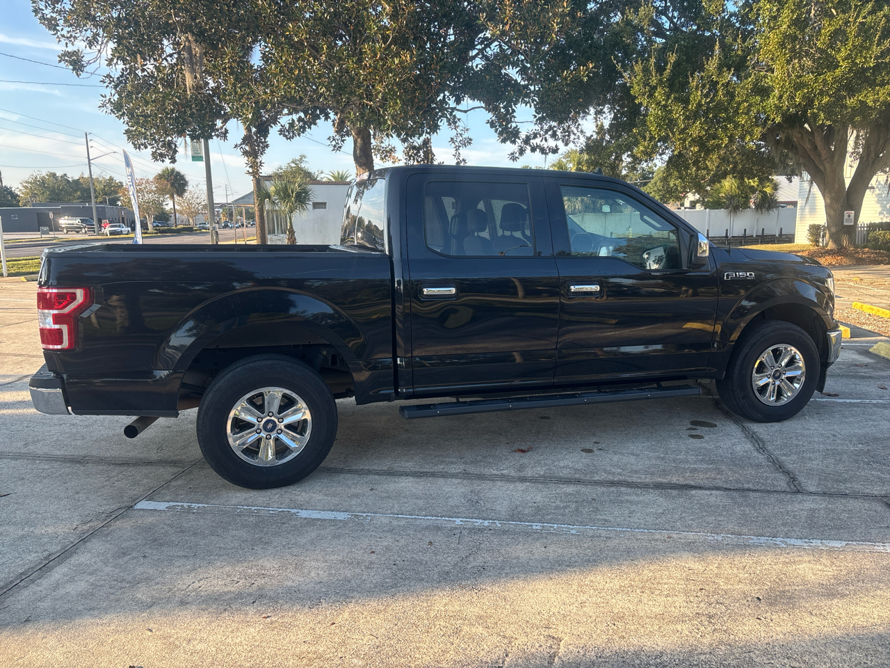 Ford F-150 XLT SuperCrew Short Bed 2WD 2020