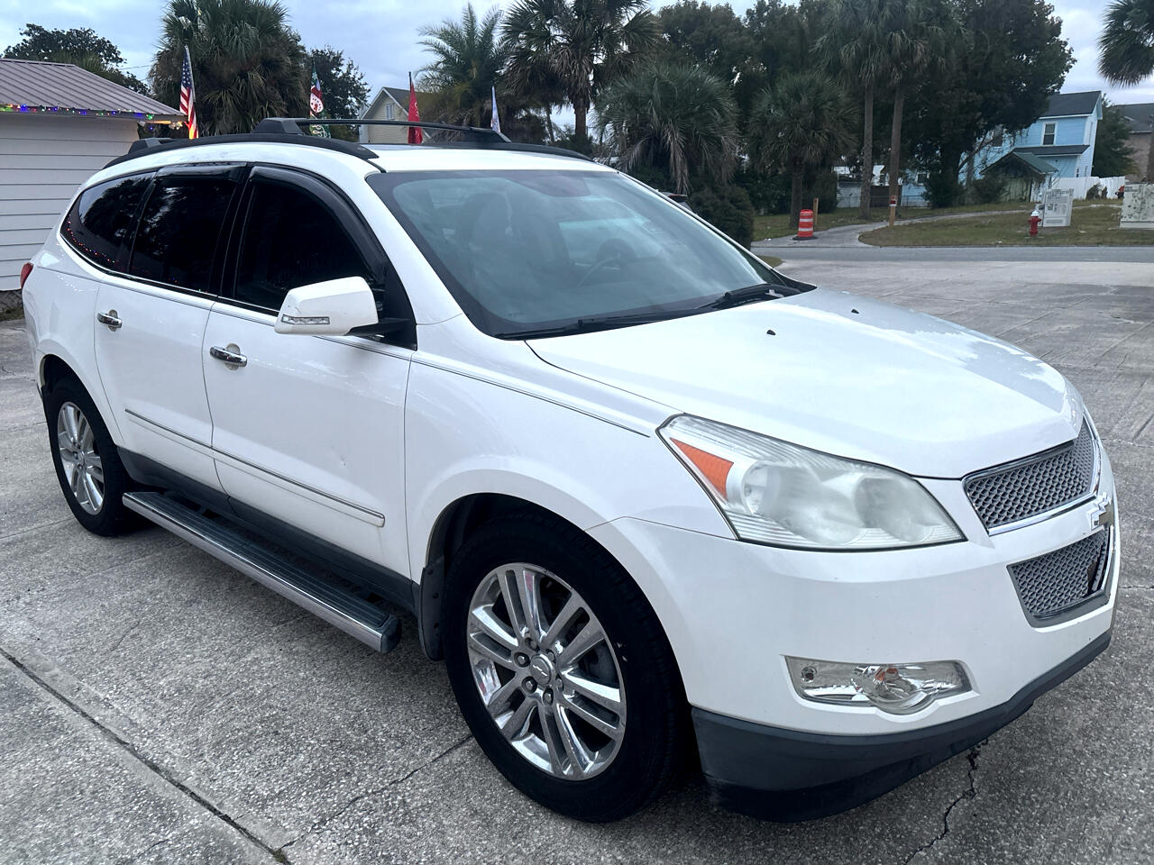 Chevrolet Traverse LTZ FWD 2011