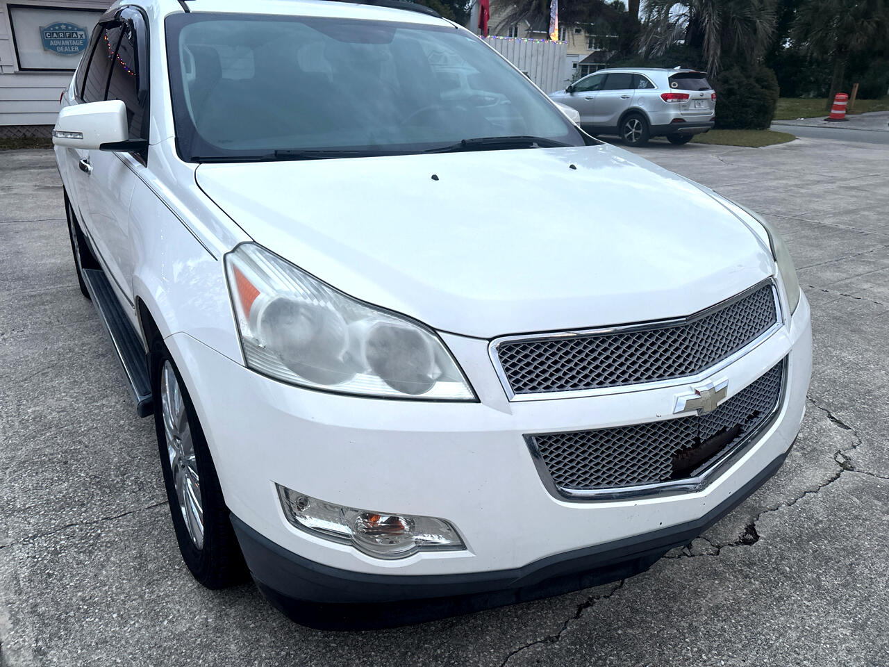 Chevrolet Traverse LTZ FWD 2011