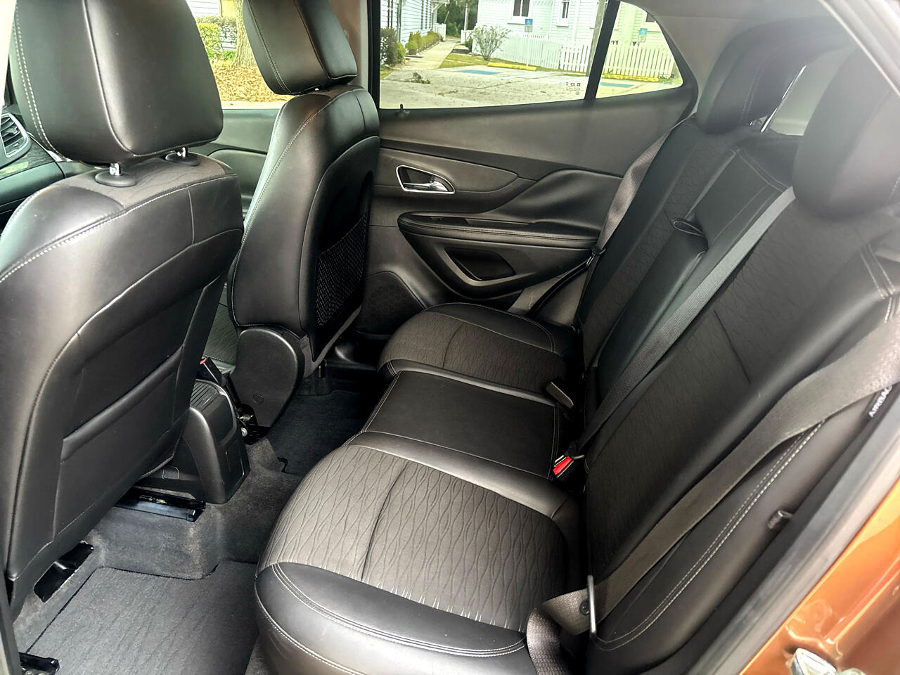 Buick Encore Base FWD 2016