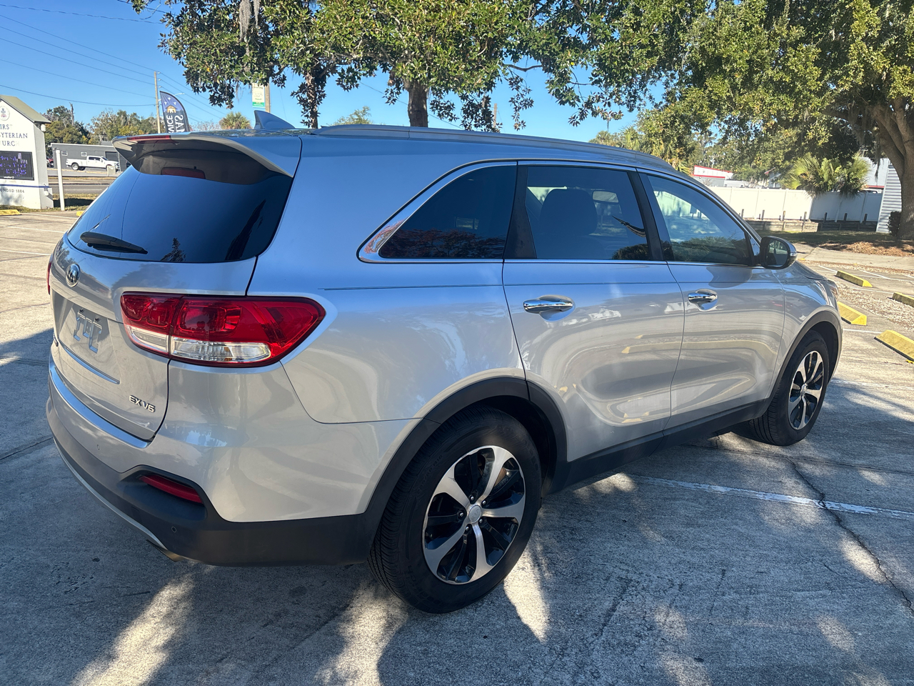 Kia Sorento EX V6 2WD 2016