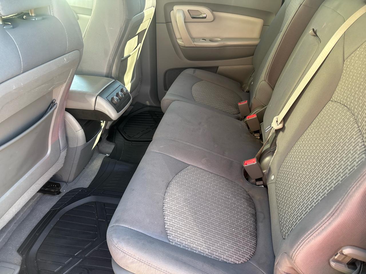 Chevrolet Traverse LT FWD 2012