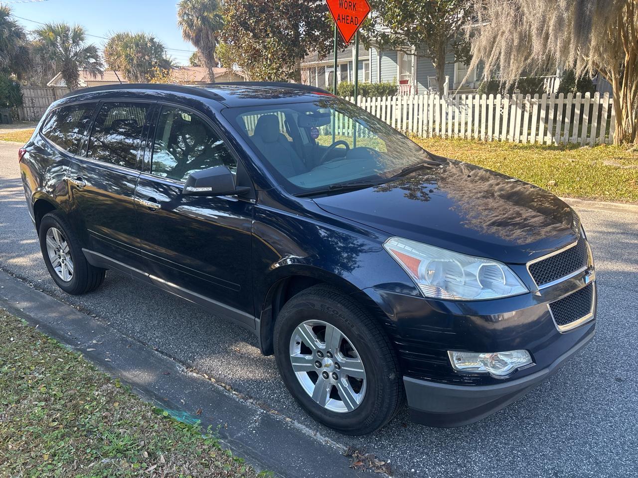 Chevrolet Traverse LT FWD 2012