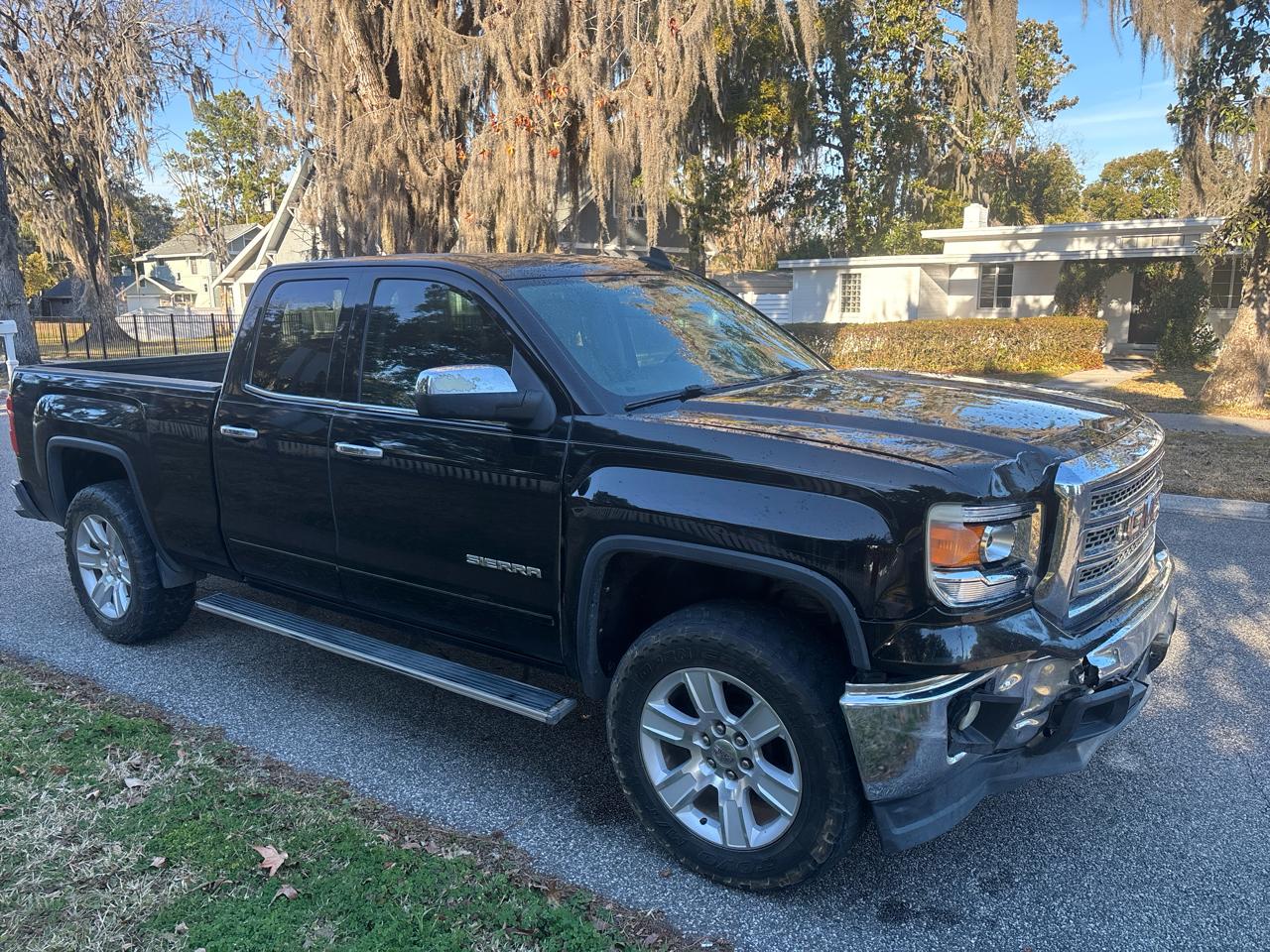 GMC Sierra 1500 SLE Double Cab 2WD 2015