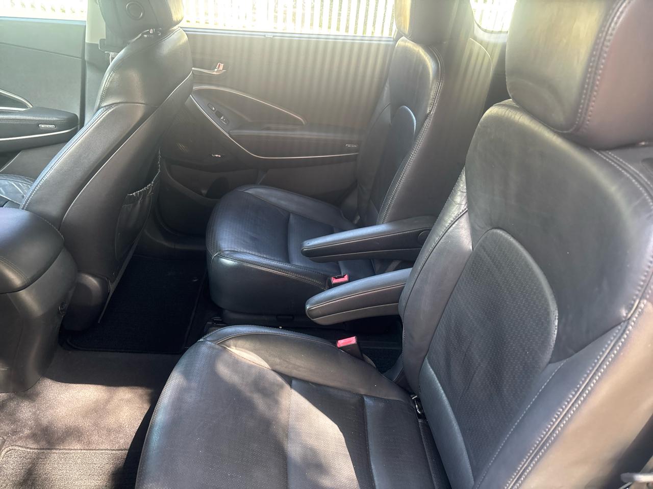 Hyundai Santa Fe Limited FWD 2013