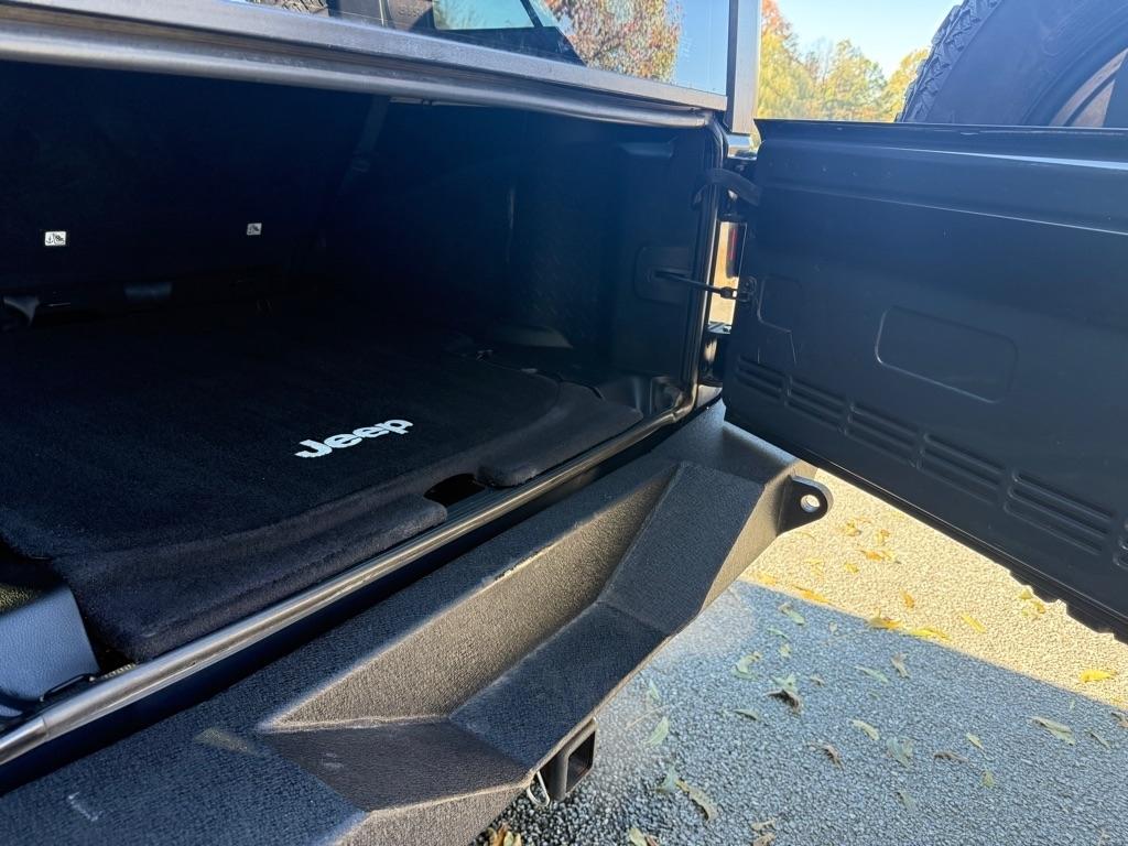 Jeep Wrangler Unlimited Sport 4WD 2017