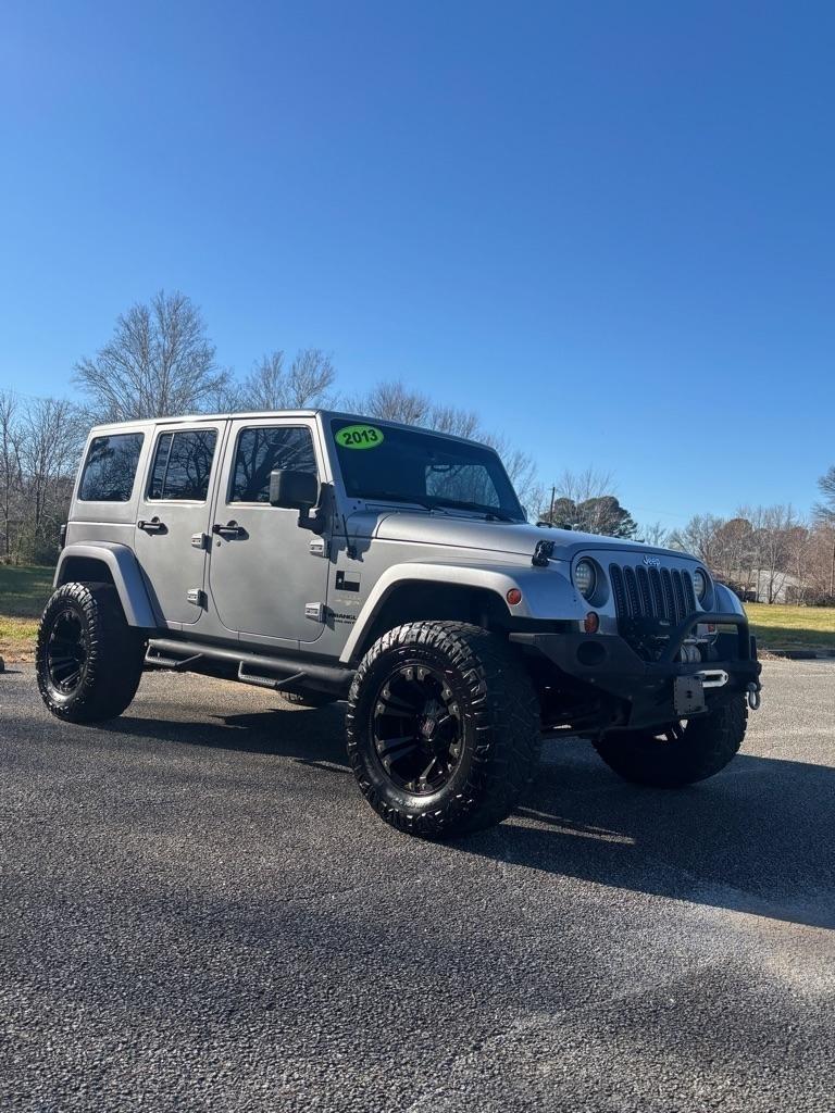 Jeep Wrangler Unlimited Unlimited Sahara 4WD 2013