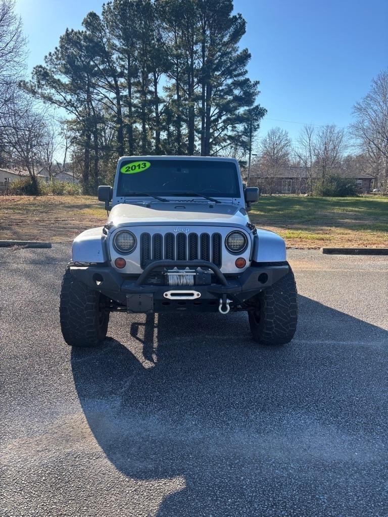 Jeep Wrangler Unlimited Unlimited Sahara 4WD 2013