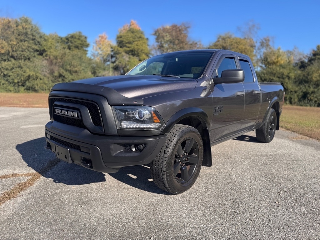 RAM 1500 SLT Quad Cab 4WD 2020