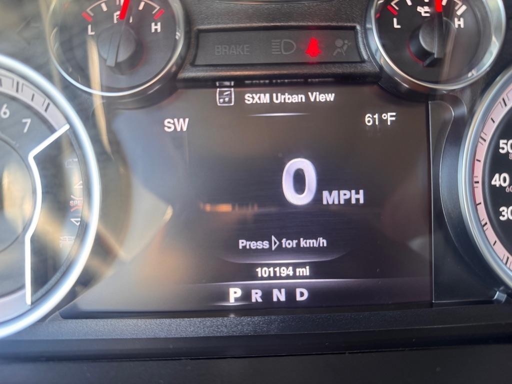 RAM 1500 SLT Quad Cab 4WD 2020