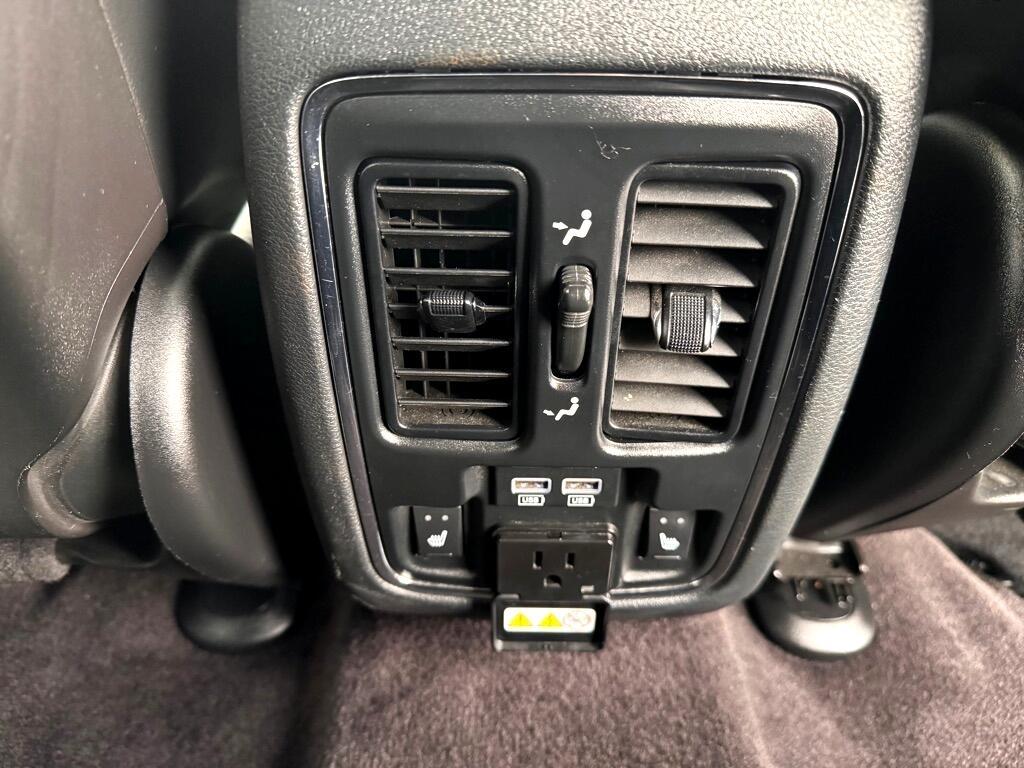 Jeep Grand Cherokee Limited 4WD 2015