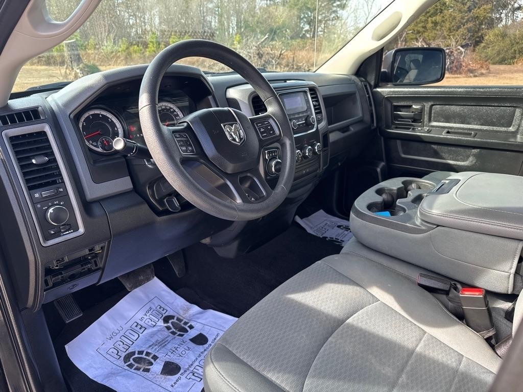 RAM 1500 Classic Tradesman Quad Cab 2WD 2019