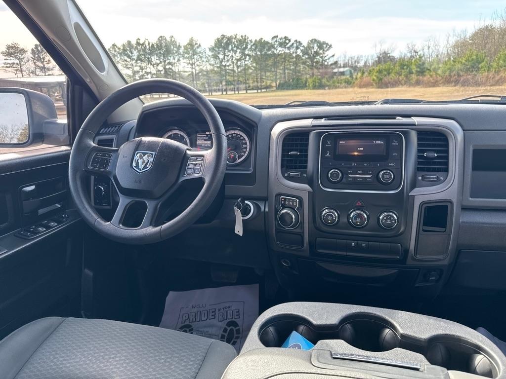 RAM 1500 Classic Tradesman Quad Cab 2WD 2019