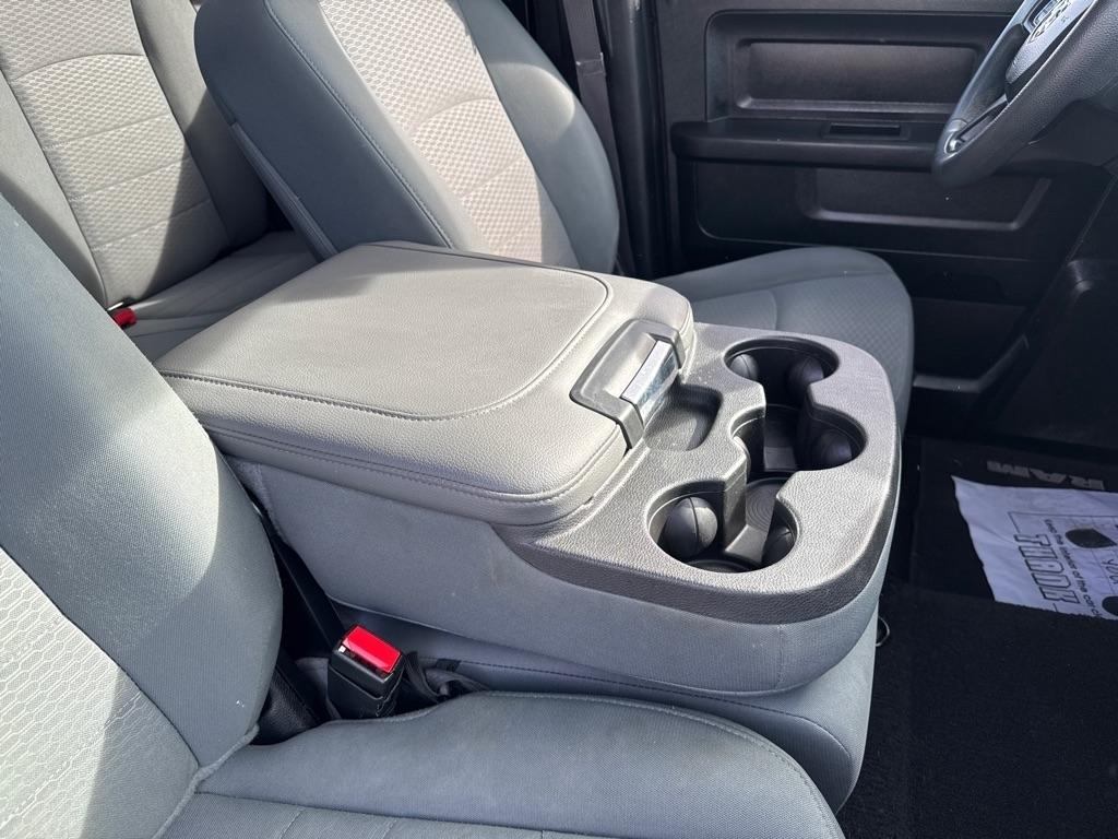 RAM 1500 Classic Tradesman Quad Cab 2WD 2019