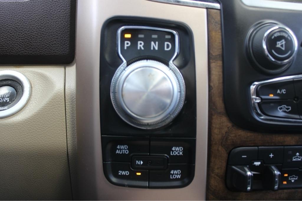 RAM 1500 Longhorn Crew Cab SWB 4WD 2015