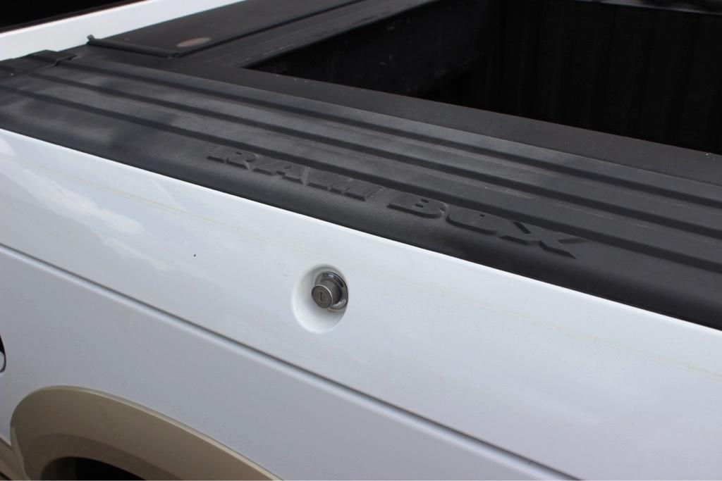 RAM 1500 Longhorn Crew Cab SWB 4WD 2015