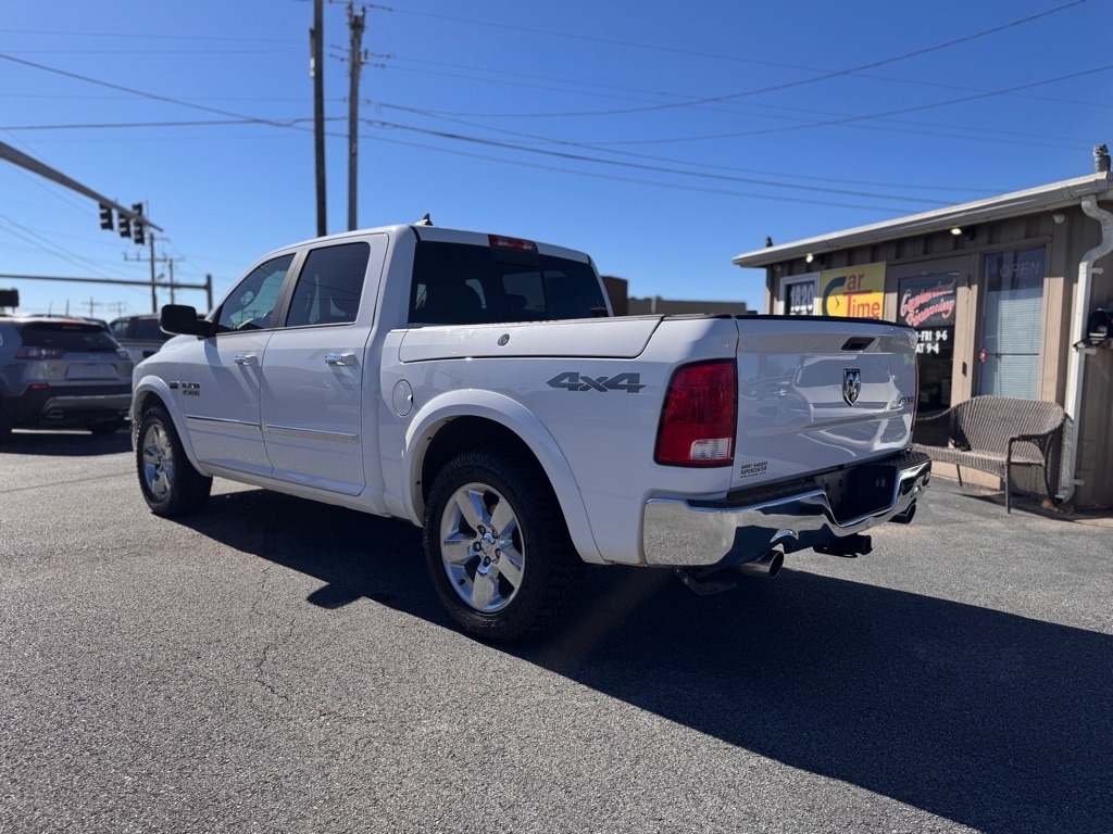 RAM 1500 SLT Crew Cab SWB 4WD 2018
