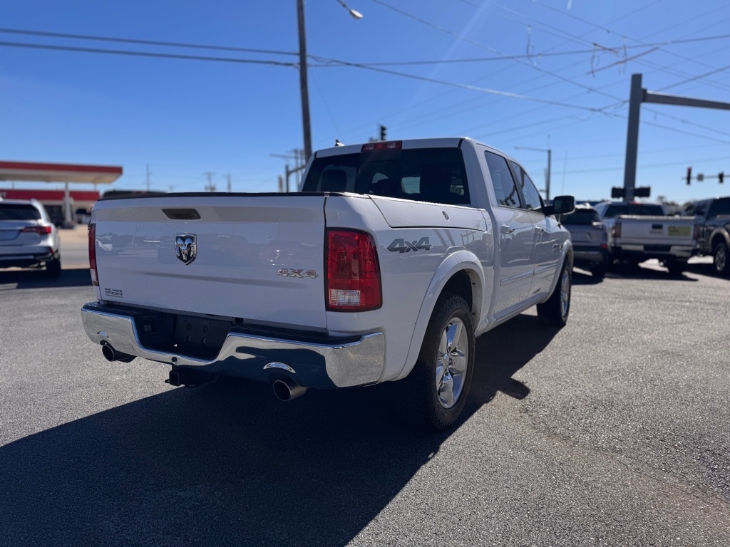 RAM 1500 SLT Crew Cab SWB 4WD 2018
