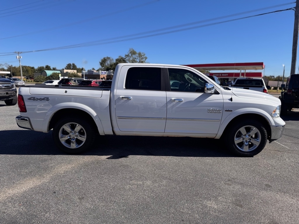 RAM 1500 SLT Crew Cab SWB 4WD 2018