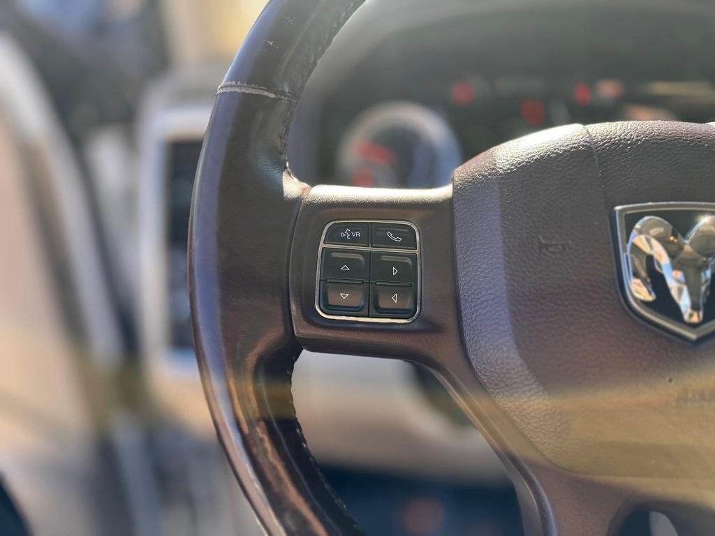 RAM 1500 SLT Crew Cab SWB 4WD 2018