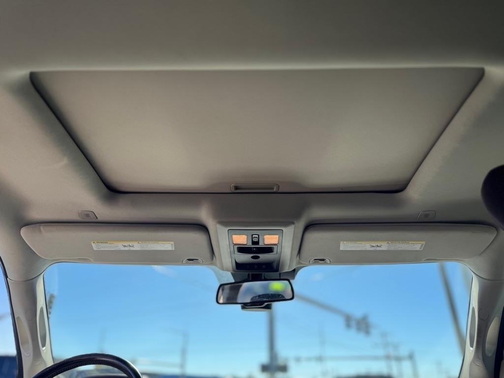 RAM 1500 SLT Crew Cab SWB 4WD 2018