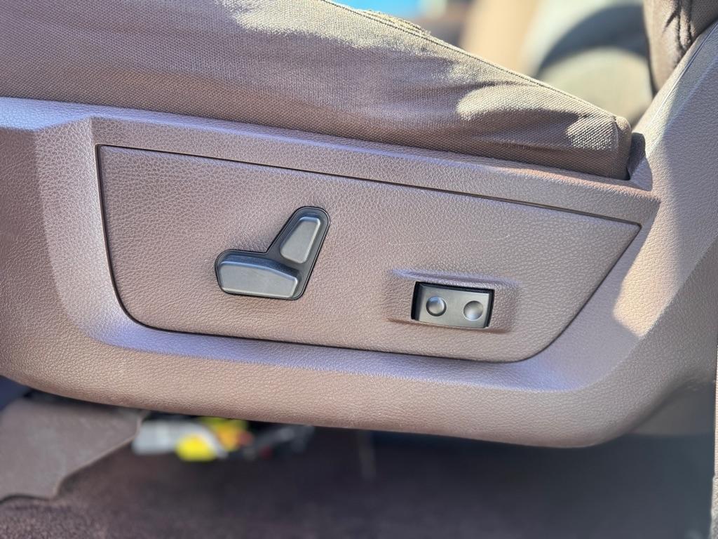 RAM 1500 SLT Crew Cab SWB 4WD 2018