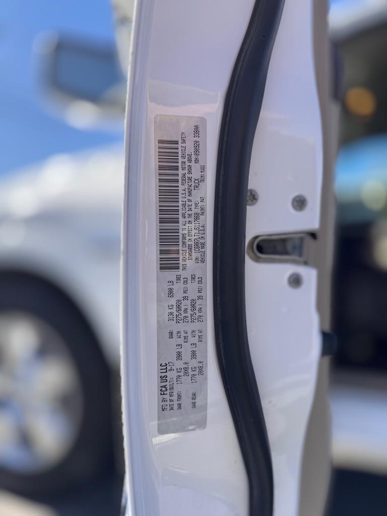 RAM 1500 SLT Crew Cab SWB 4WD 2018